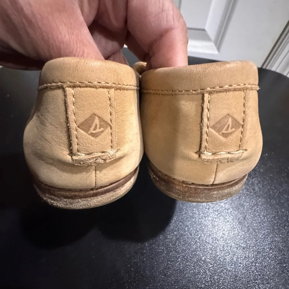 Sperry Tan Tassel leather Loafers size 10